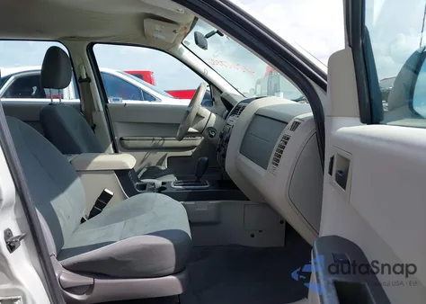 2008 Ford Escape Xls из США, поврежденный, VIN 1FMCU02Z38KA80872